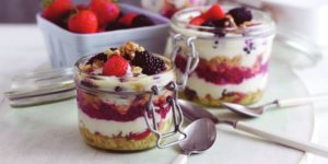 layered berry breakfast pot
