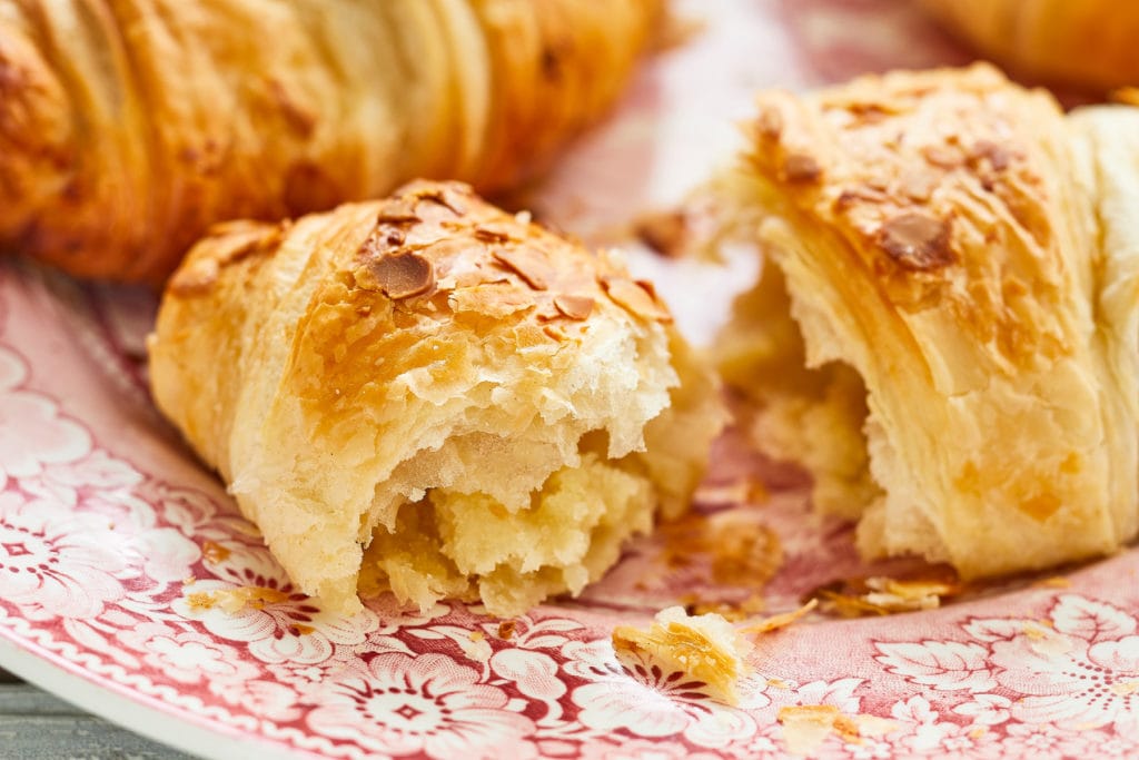 Almond_Croissant_1